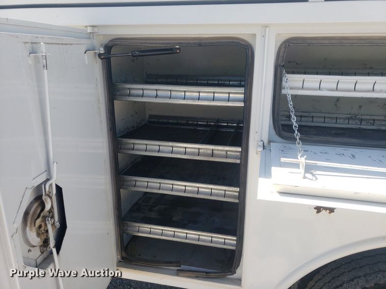 image for item DP7955 2009 Ford F550 Super Duty  SuperCab bucket truck