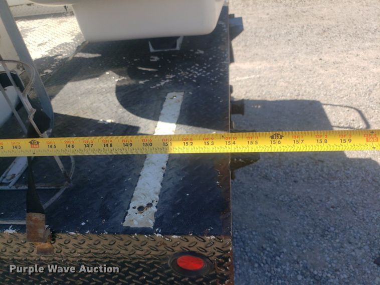 image for item DP7955 2009 Ford F550 Super Duty  SuperCab bucket truck