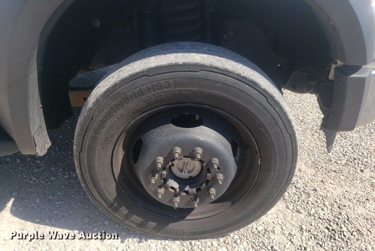 image for item DP7955 2009 Ford F550 Super Duty  SuperCab bucket truck