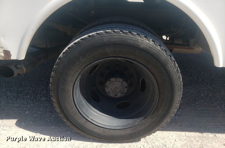 image for item DP7955 2009 Ford F550 Super Duty  SuperCab bucket truck