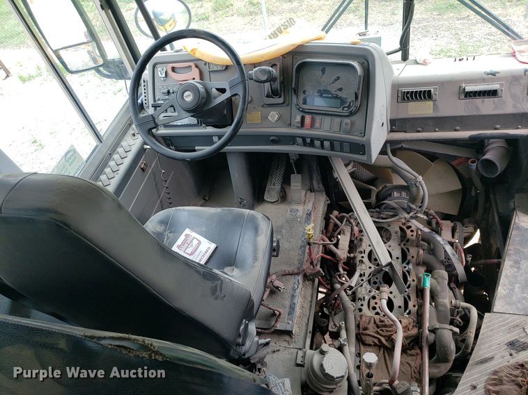 image for item DP7971 2012 Thomas Built 1418S  school bus