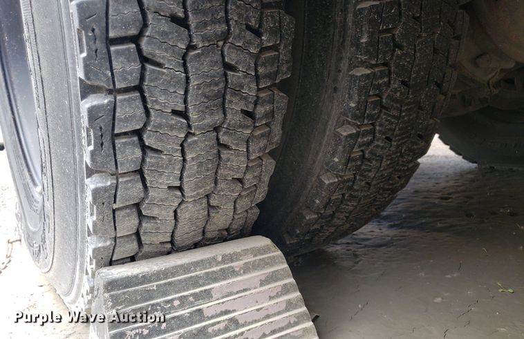 image for item DP7971 2012 Thomas Built 1418S  school bus