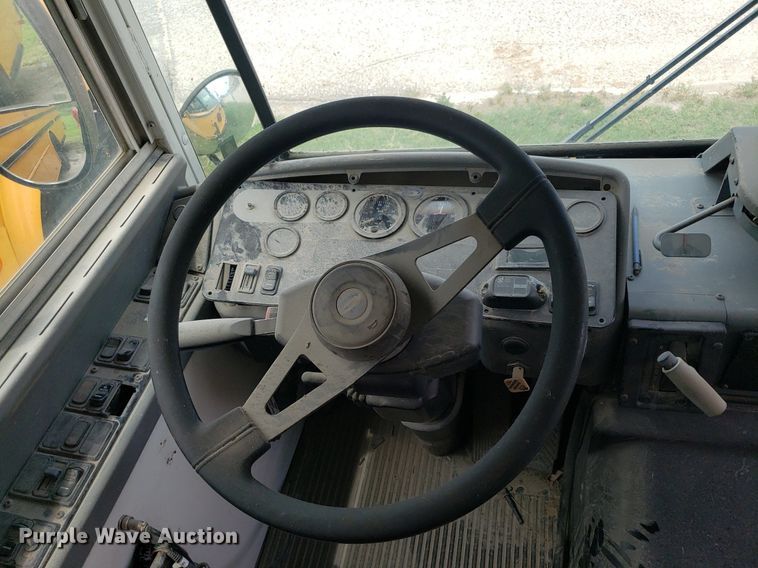 image for item DP7972 2004 Blue Bird All American FE  school bus