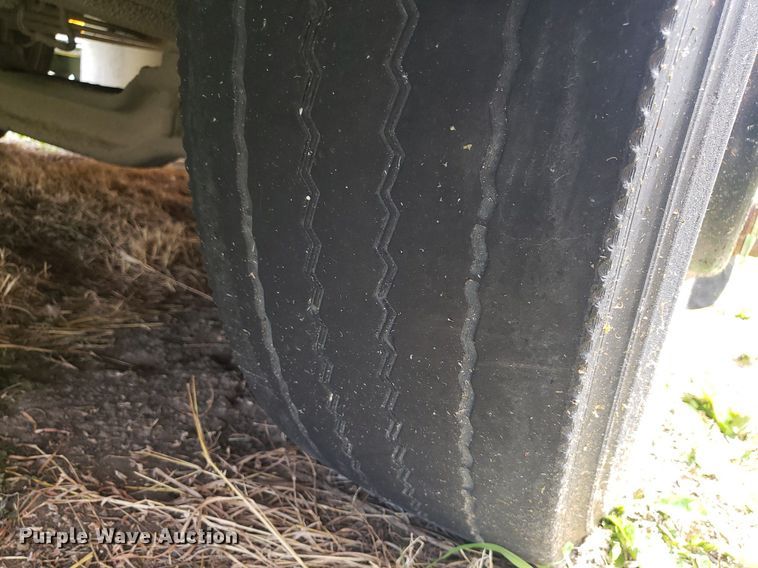 image for item DP7972 2004 Blue Bird All American FE  school bus