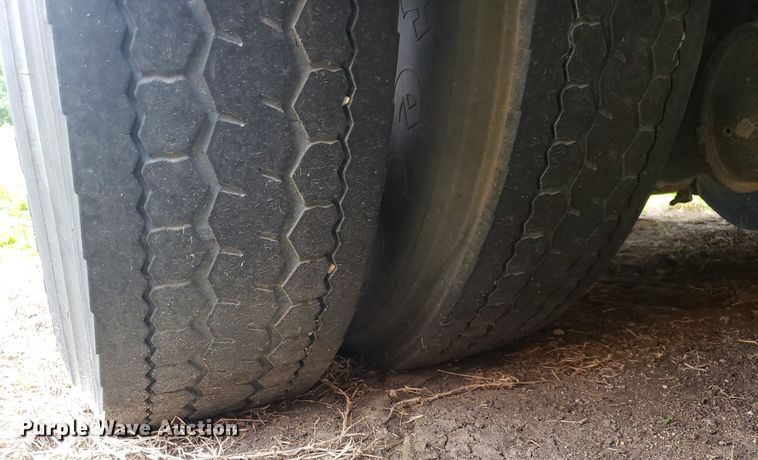 image for item DP7972 2004 Blue Bird All American FE  school bus