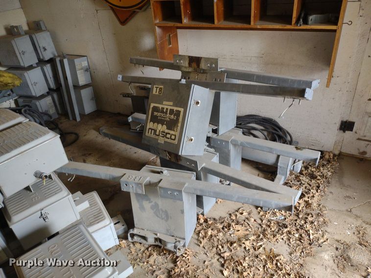 image for item DQ1719 Approximately 50 Musco stadium light