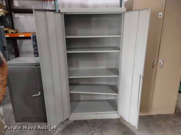 image for item DQ1739 (8) metal cabinets