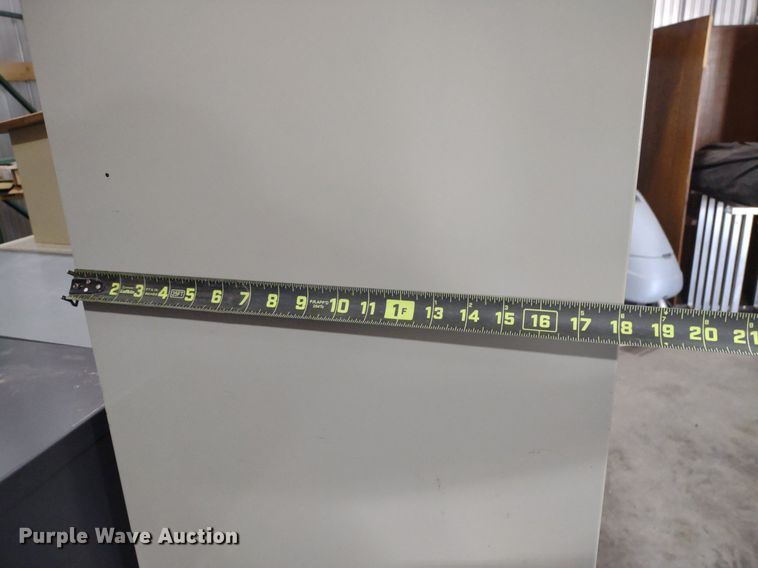 image for item DQ1739 (8) metal cabinets