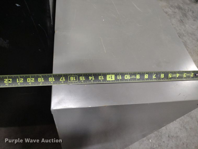 image for item DQ1739 (8) metal cabinets