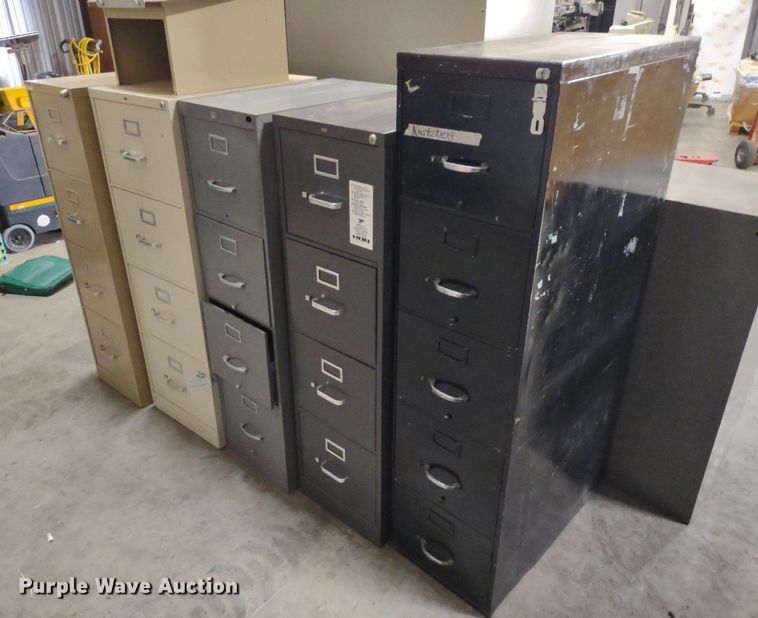 image for item DQ1739 (8) metal cabinets