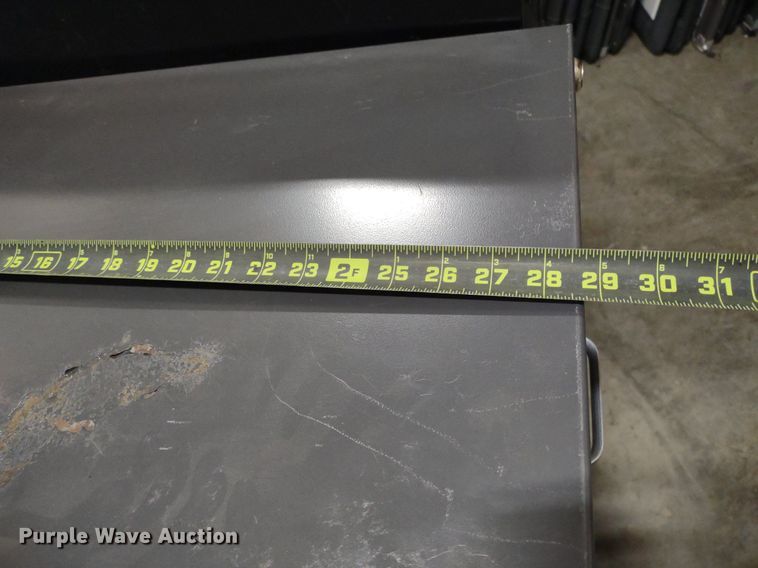 image for item DQ1739 (8) metal cabinets