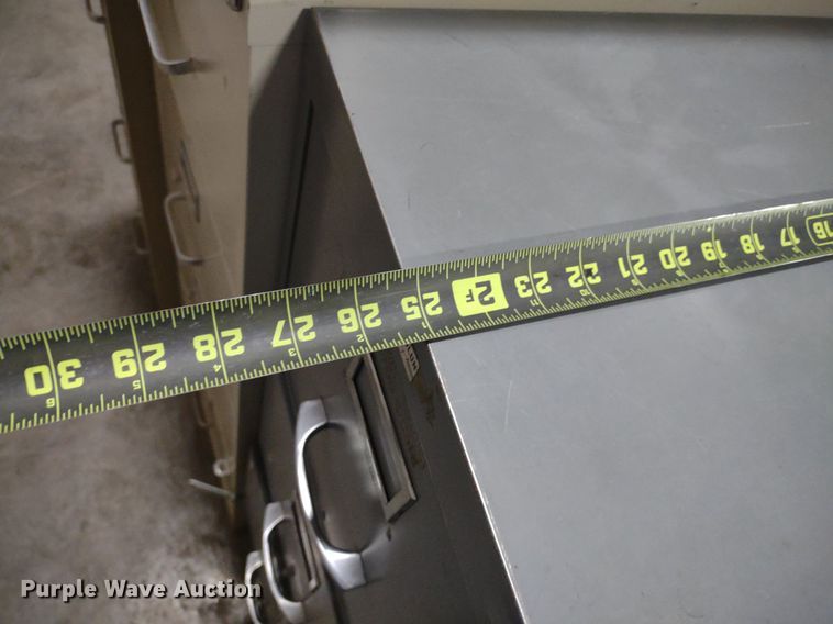 image for item DQ1739 (8) metal cabinets