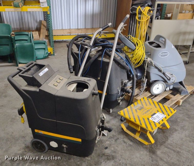 image for item DQ1741 Floor cleaning equipment