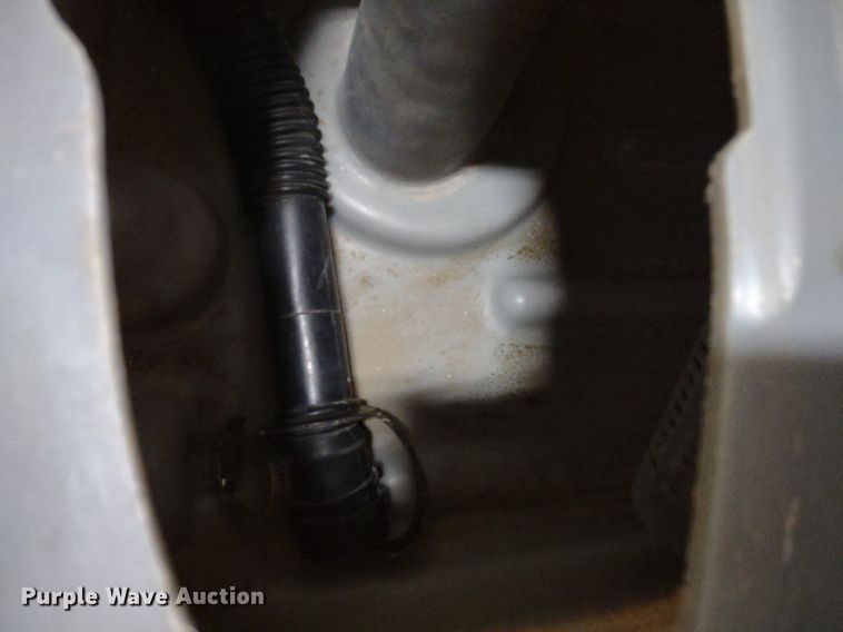 image for item DQ1741 Floor cleaning equipment