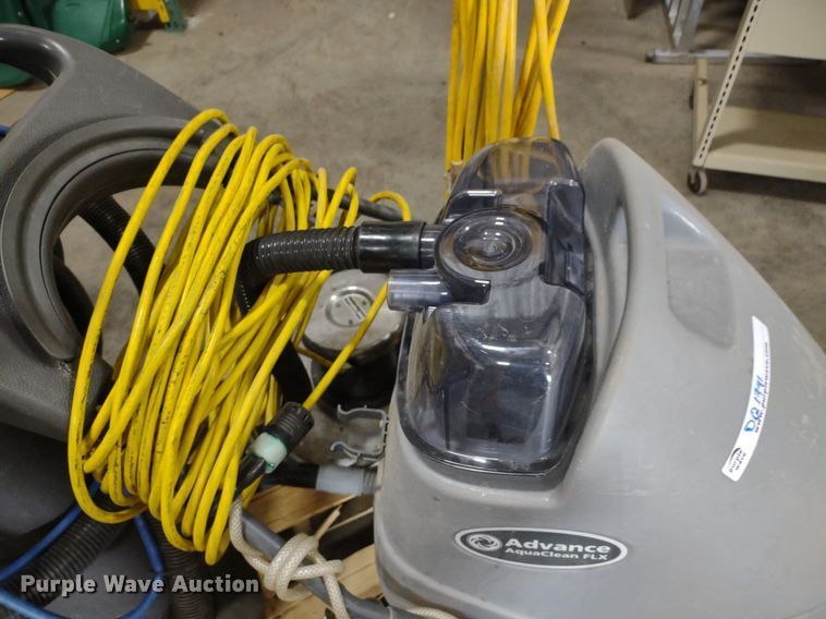 image for item DQ1741 Floor cleaning equipment