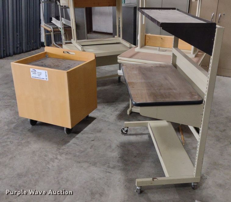 image for item DQ1742 Furniture