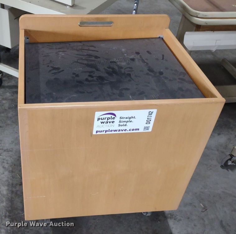 image for item DQ1742 Furniture