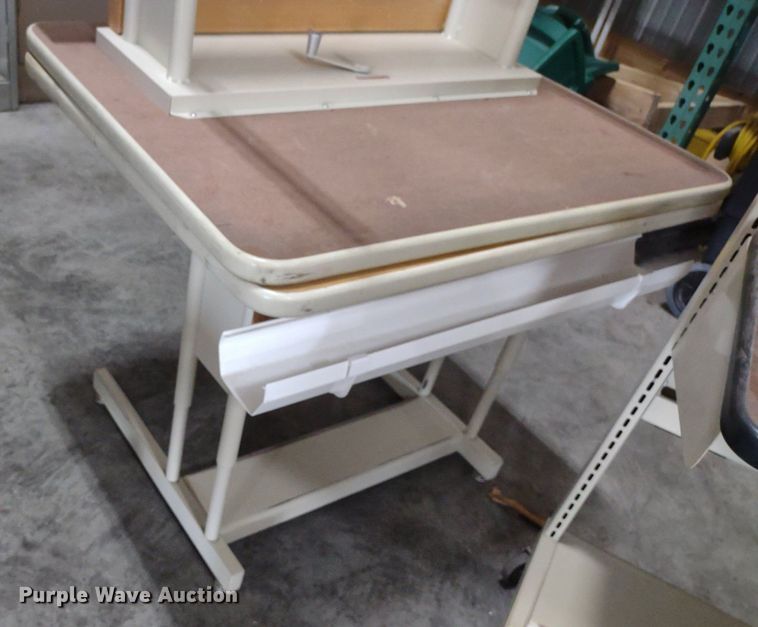 image for item DQ1742 Furniture