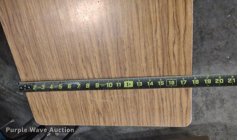 image for item DQ1743 (11) desks