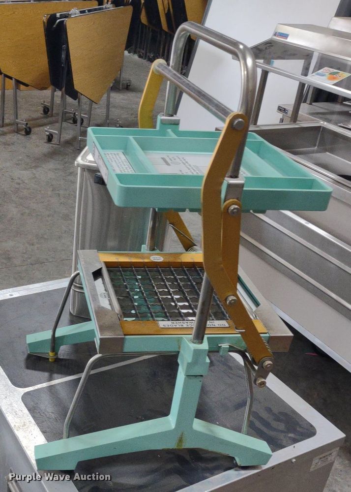 image for item DQ1744 Restaurant equipment