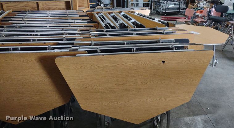 image for item DQ1748 Approximately 26 folding tables