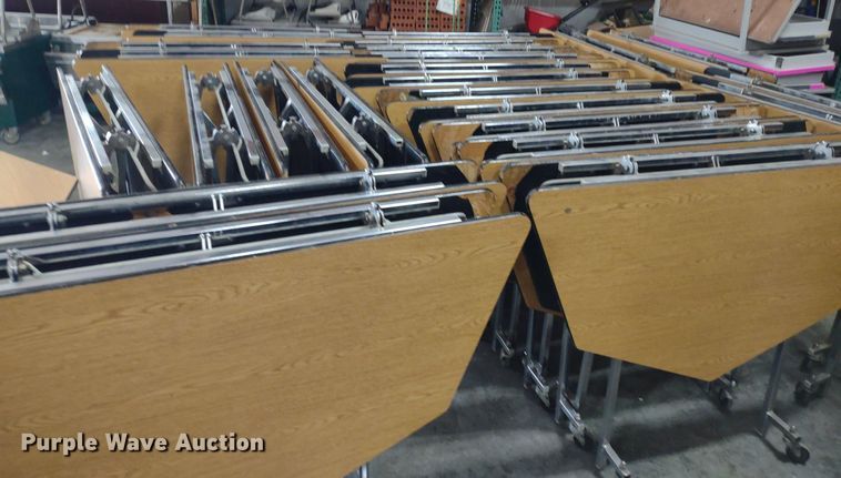 image for item DQ1748 Approximately 26 folding tables