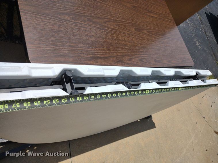 image for item DQ1749 Approximately 21 tables