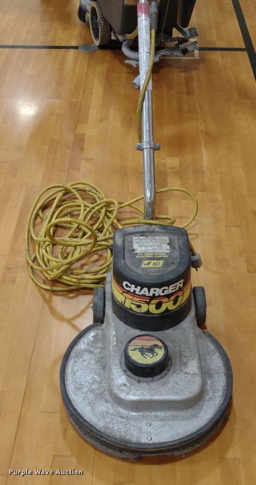 image for item DQ1751 Floor cleaning equipment