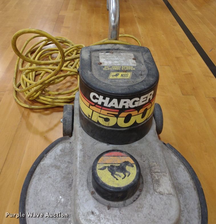 image for item DQ1751 Floor cleaning equipment