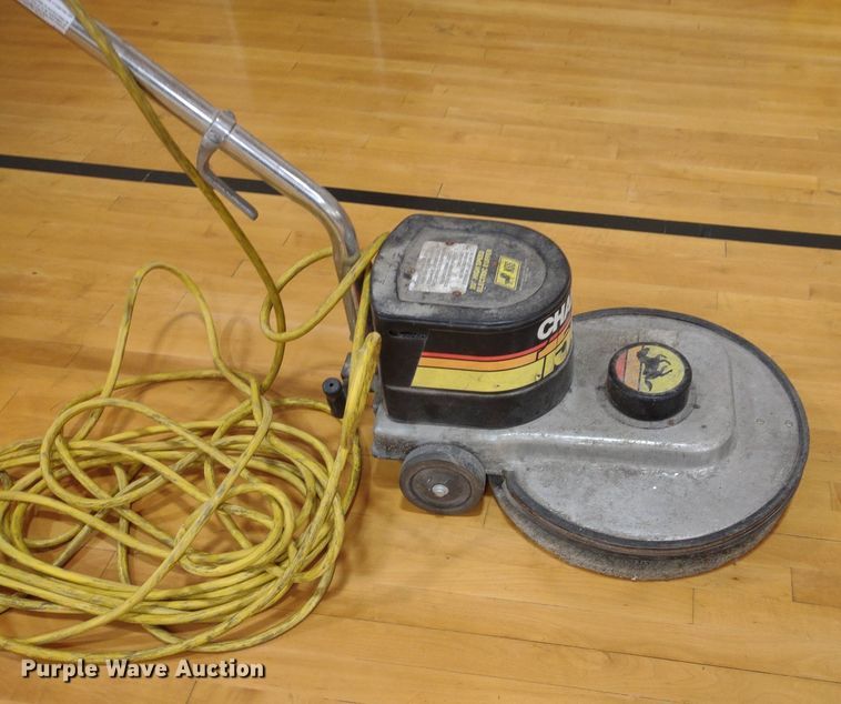 image for item DQ1751 Floor cleaning equipment