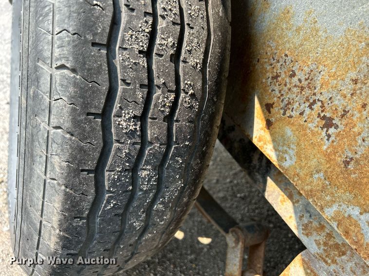 image for item DR4622 2013 H&H CA Series  enclosed cargo trailer