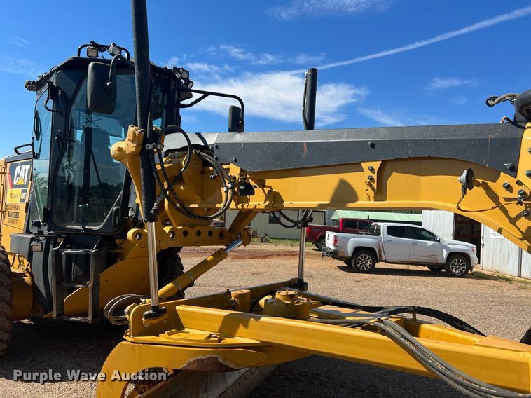 image for item DR5724 2018 Caterpillar 140M3  motor grader