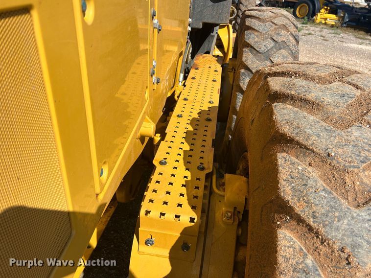 image for item DR5724 2018 Caterpillar 140M3  motor grader