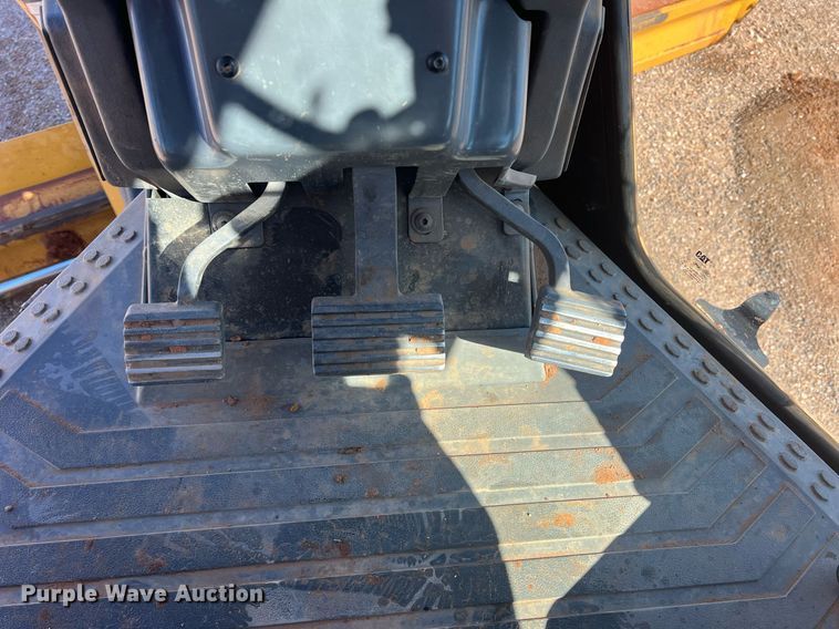 image for item DR5724 2018 Caterpillar 140M3  motor grader