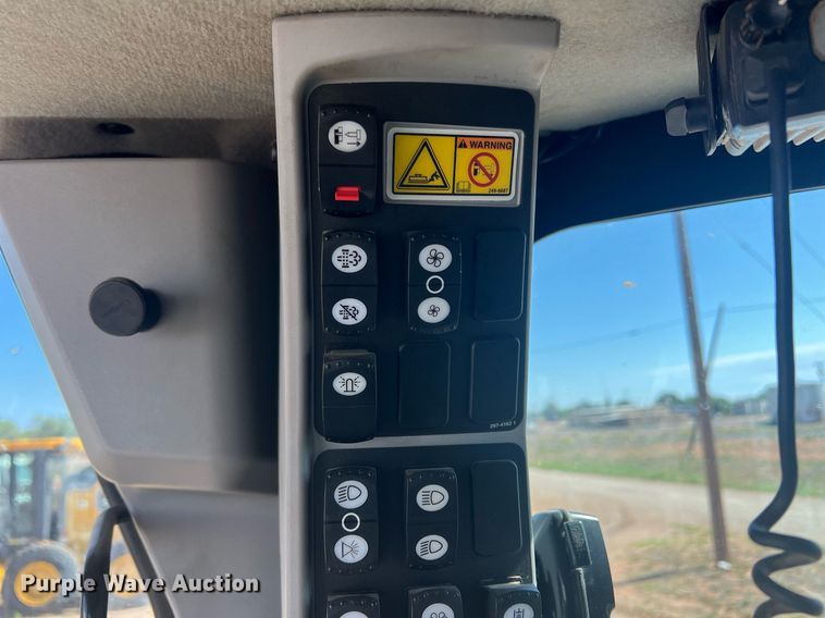 image for item DR5724 2018 Caterpillar 140M3  motor grader