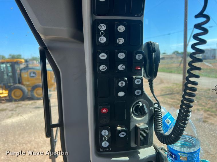 image for item DR5724 2018 Caterpillar 140M3  motor grader