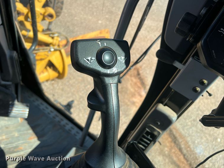 image for item DR5724 2018 Caterpillar 140M3  motor grader