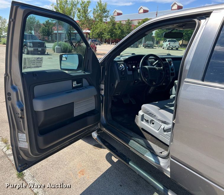 image for item DR5725 2012 Ford F150  SuperCrew pickup truck