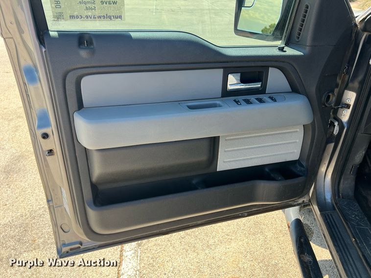 image for item DR5725 2012 Ford F150  SuperCrew pickup truck