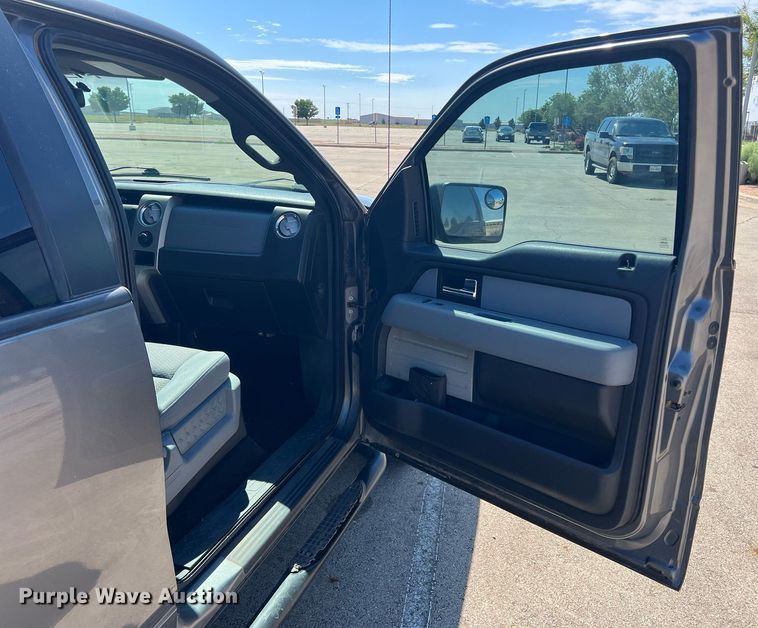 image for item DR5725 2012 Ford F150  SuperCrew pickup truck