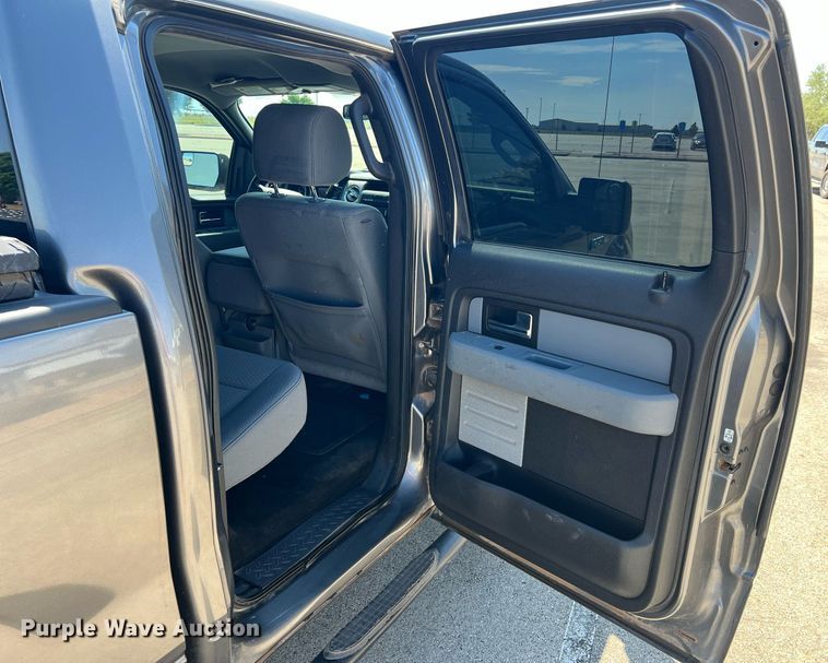 image for item DR5725 2012 Ford F150  SuperCrew pickup truck