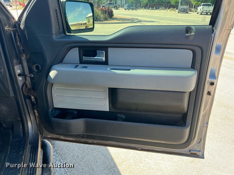 image for item DR5726 2014  Ford F150  SuperCrew pickup truck