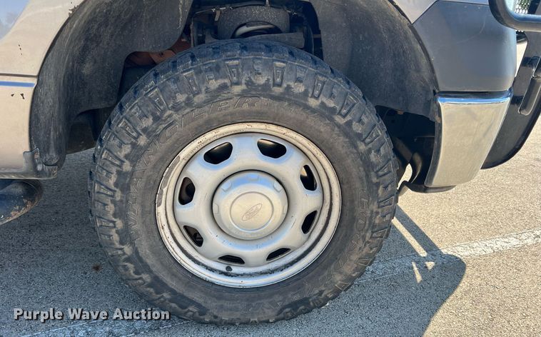 image for item DR5726 2014  Ford F150  SuperCrew pickup truck