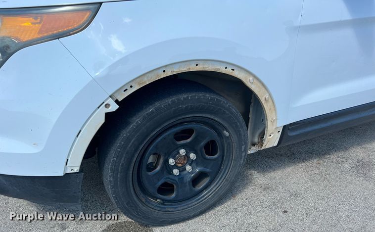 image for item DR5727 2013 Ford Explorer Police  SUV