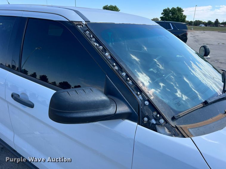 image for item DR5727 2013 Ford Explorer Police  SUV