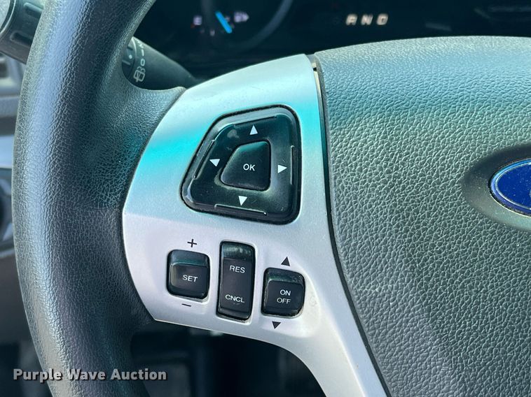 image for item DR5727 2013 Ford Explorer Police  SUV