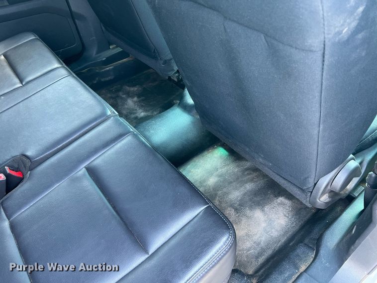 image for item DR5727 2013 Ford Explorer Police  SUV