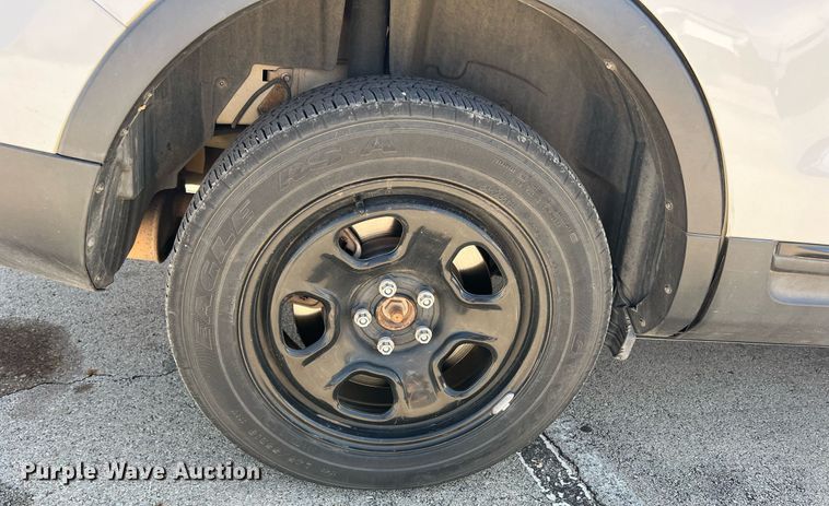 image for item DR5727 2013 Ford Explorer Police  SUV