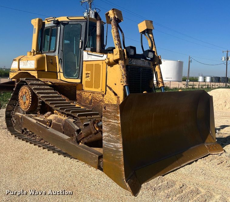 image for item DR5741 1998 Caterpillar D6R  dozer