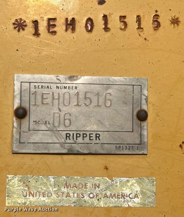 image for item DR5741 1998 Caterpillar D6R  dozer